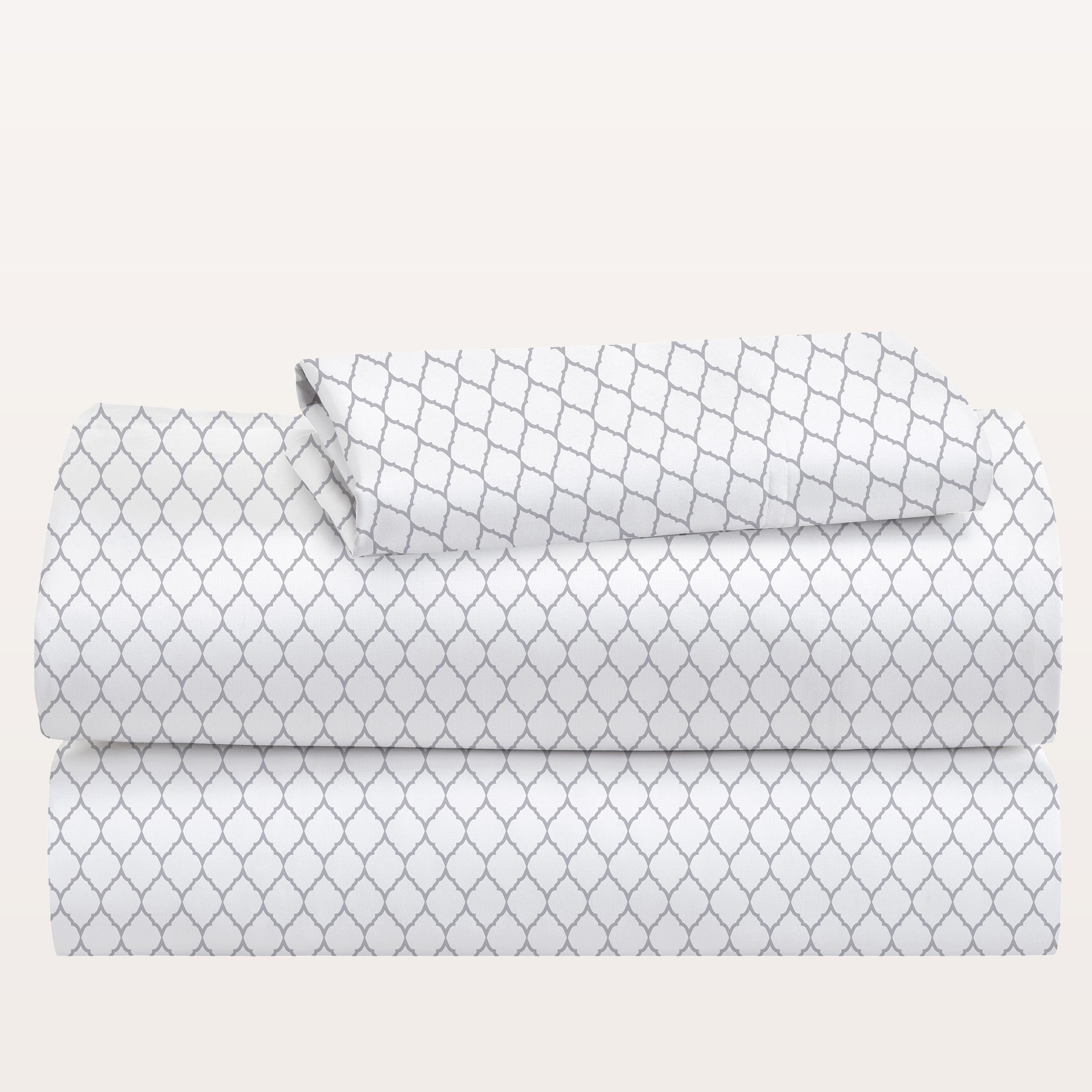 Quatrefoil grey