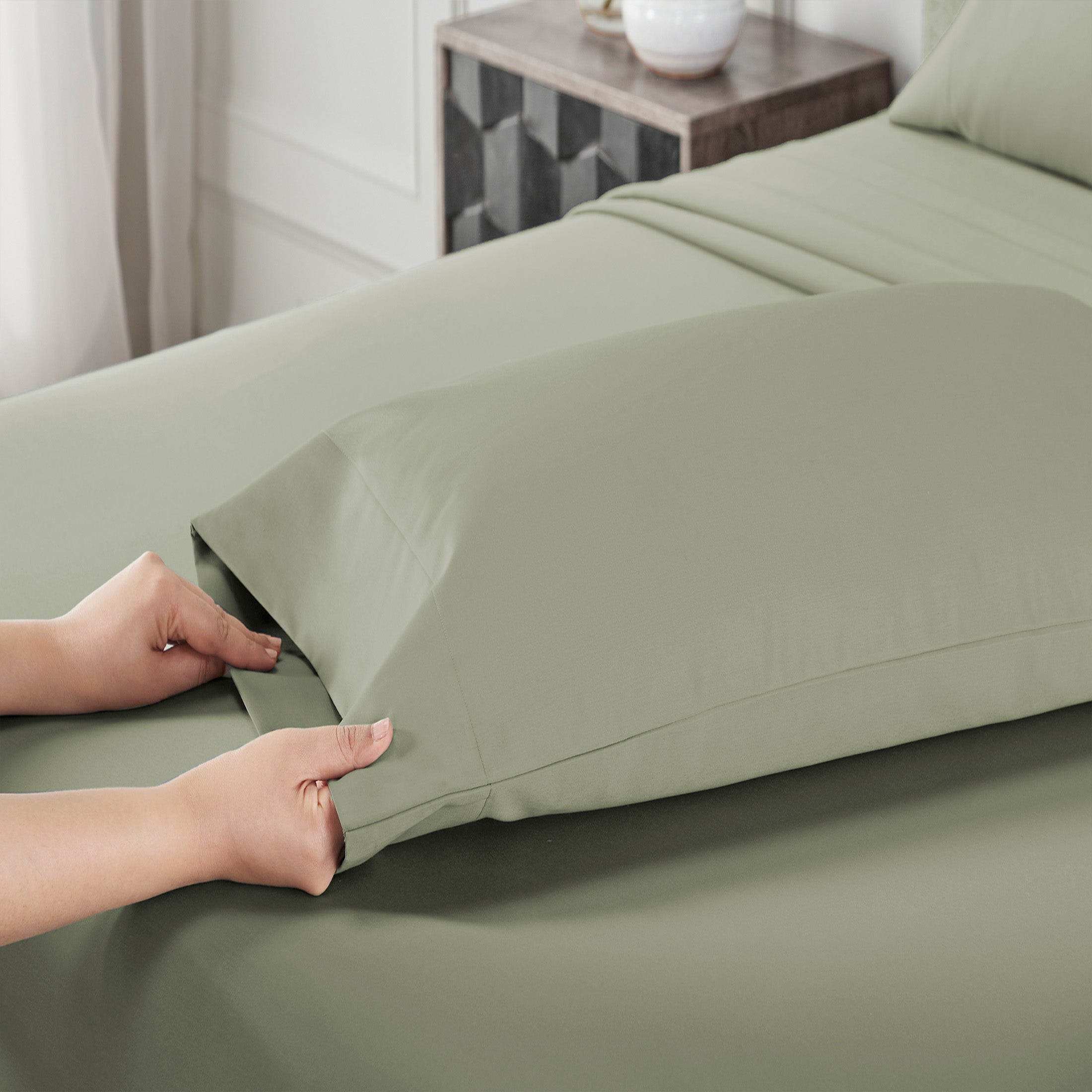 Standard / Queen - 2 Pillowcases