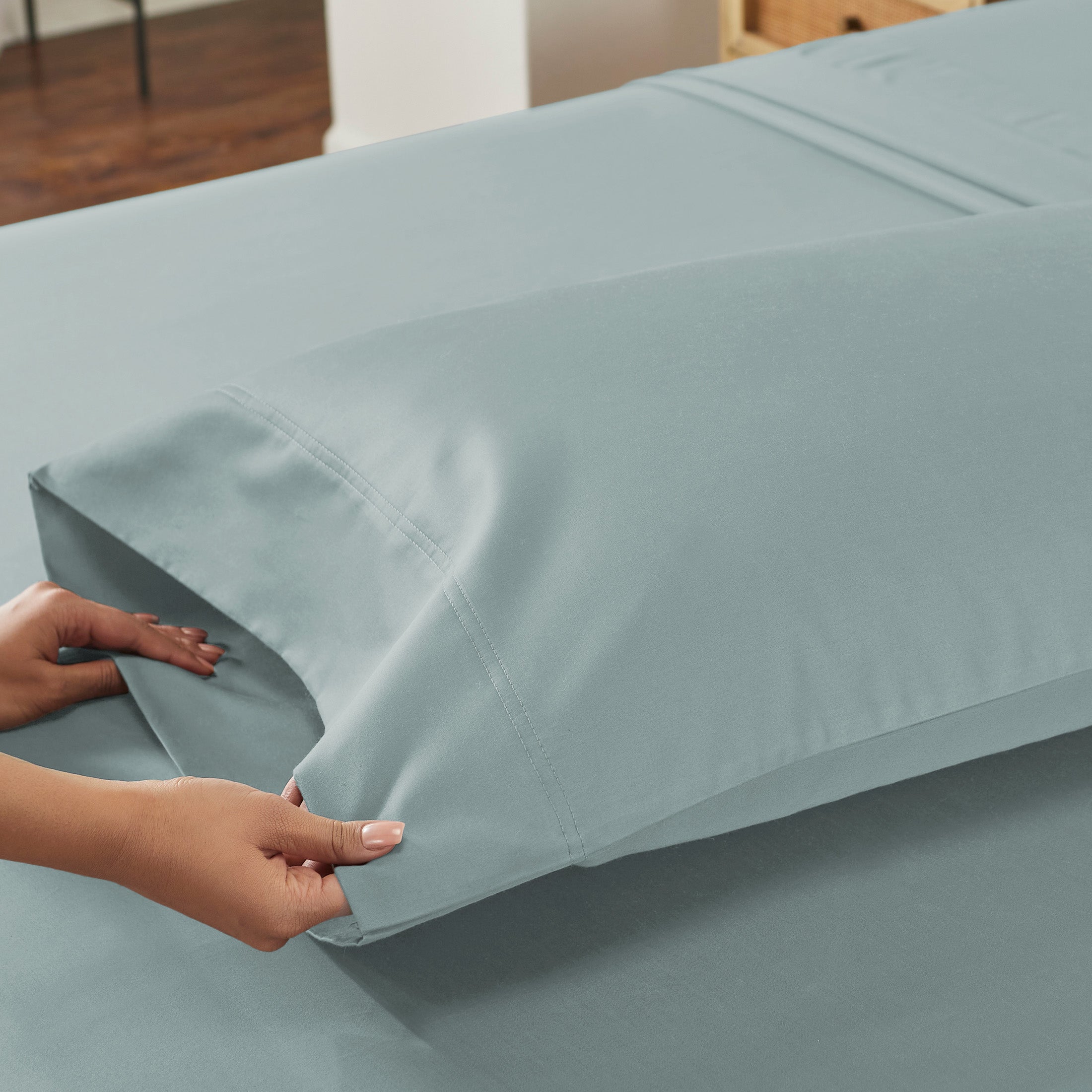 Standard / Queen - 2 Pillowcases