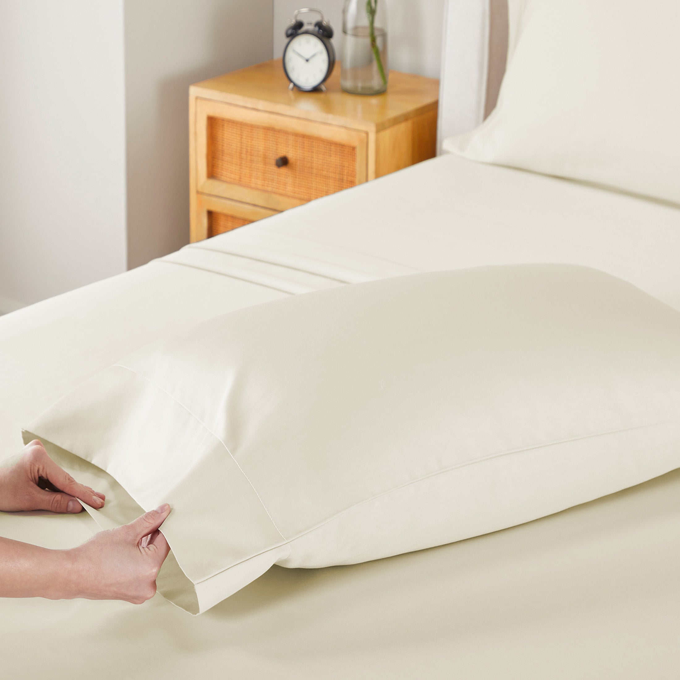 Standard / Queen - 2 Pillowcases