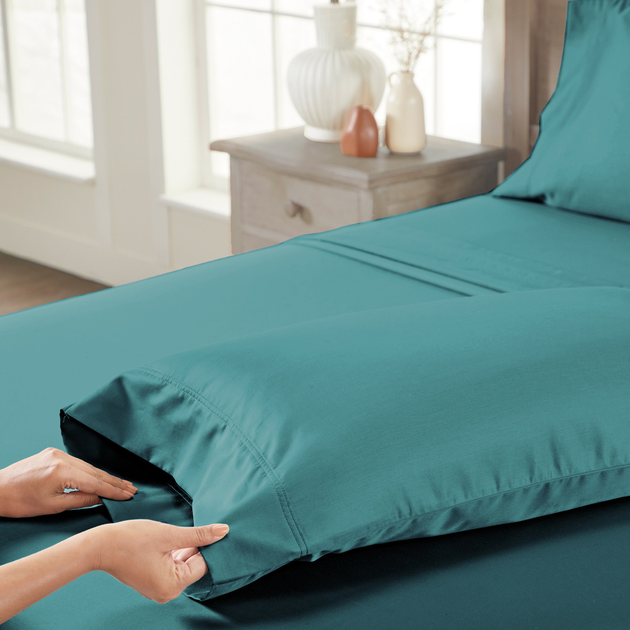 Pillowcase Pair - 600 Thread Count - Deluxe Comfort